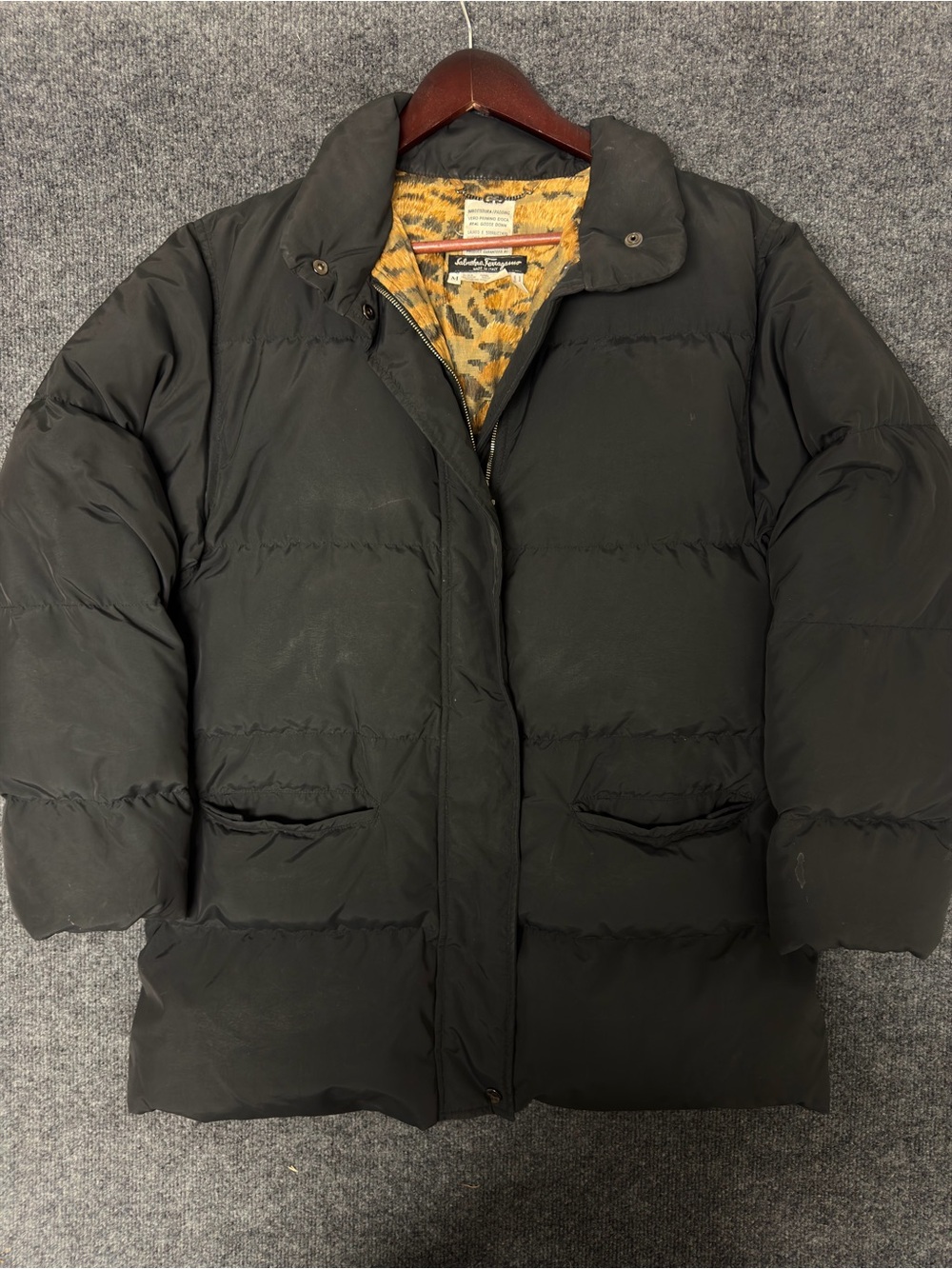 Salvatore Ferragamo Black Down Puffer Coat with Patterned Lining
